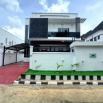 5 BEDROOM DETACHED DUPLEX