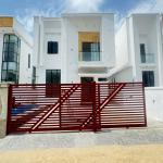 4 BEDROOM DETACHED DUPLEX WITH SWIMMING POOL
