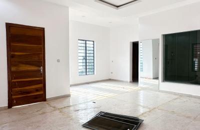 4 BEDROOM DETACHED DUPLEX FOR SALE