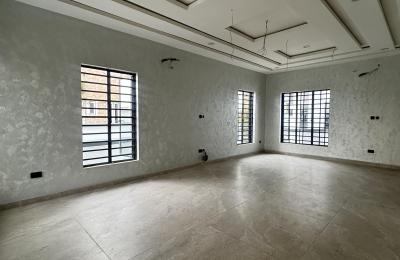 5 BEDROOM DETACHED DUPLEX