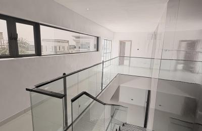 5 BEDROOM DETACHED DUPLEX