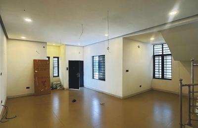 4 BEDROOM SEMI DETACHED DUPLEX