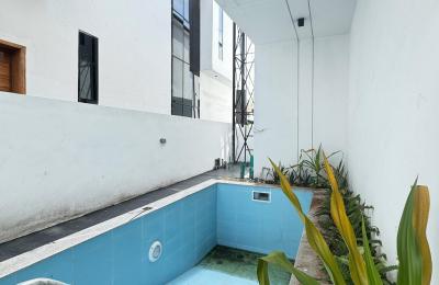 4 BEDROOM DETACHED DUPLEX WITH SWIMMING POOL FOR SALE