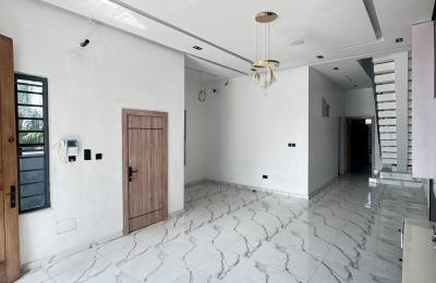4 BEDROOM DETACHED DUPLEX FOR SALE