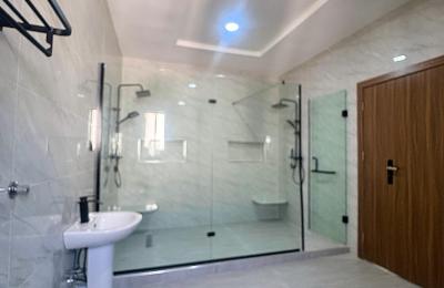 4 BEDROOM DETACHED DUPLEX WITH SWIMMING POOL FOR SALE