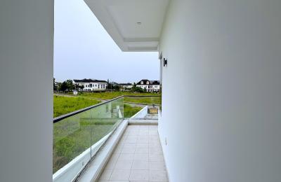 4 BEDROOM DETACHED DUPLEX FOR SALE