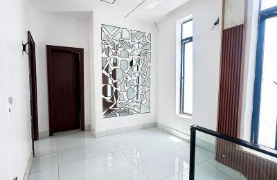 5 BEDROOM DETACHED DUPLEX