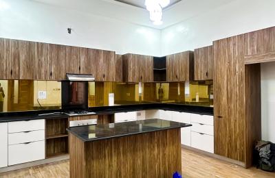 4 BEDROOM DETACHED DUPLEX