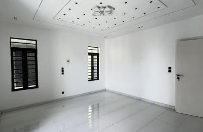 4 BEDROOM SEMI DETACHED DUPLEX