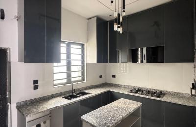 4 BEDROOM SEMI DETACHED DUPLEX