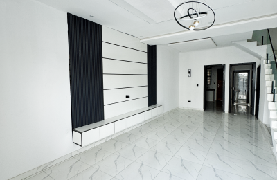 3 BEDROOM SEMI DETACHED DUPLEX