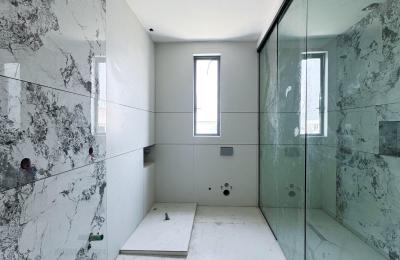 5 BEDROOM SEMI DETACHED DUPLEX