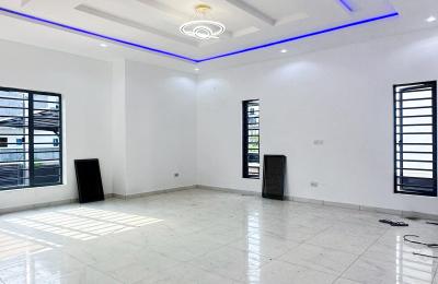 4 BEDROOM DETACHED DUPLEX