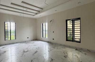 5 BEDROOM DETACHED DUPLEX