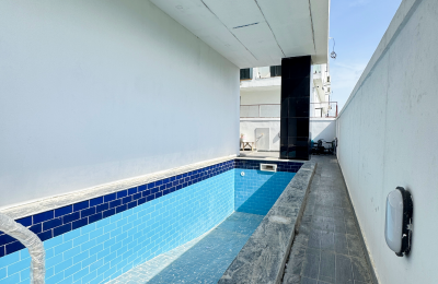 5 BEDROOM DETACHED DUPLEX WITH A SWIMMING POOL