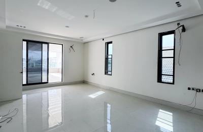 5 BEDROOM SEMI DETACHED DUPLEX