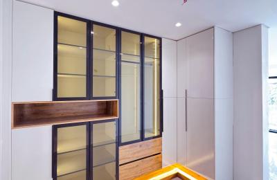 5 BEDROOM SEMI DUPLEX WITH A SWIMMING POOL