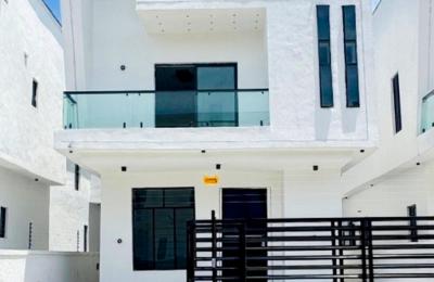 4 BEDROOM DETACHED DUPLEX FOR SALE