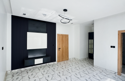 3 BEDROOM TERRACE DUPLEX