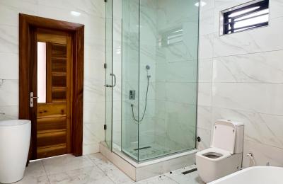 4 BEDROOM DETACHED DUPLEX