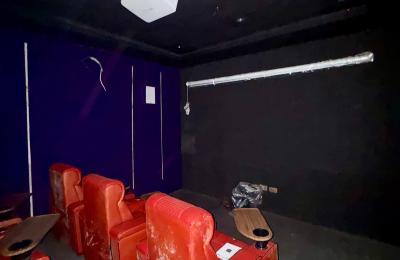 5 BEDROOM DETACHED DUPLEX WITH A SWIMMING POOL