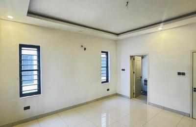 4 BEDROOM SEMI DETACHED DUPLEX