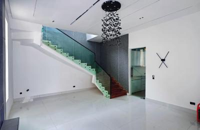 4 BEDROOM SEMI DETACHED DUPLEX