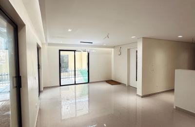 5 BEDROOM SEMI DUPLEX WITH A SWIMMING POOL