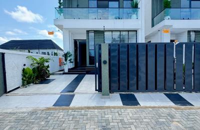 4 BEDROOM DETACHED DUPLEX FOR SALE