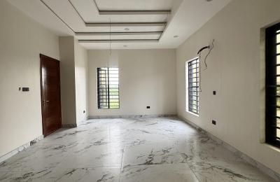 5 BEDROOM DETACHED DUPLEX