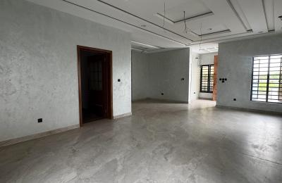 5 BEDROOM DETACHED DUPLEX