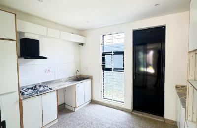 4 BEDROOM TERRACE DUPLEX