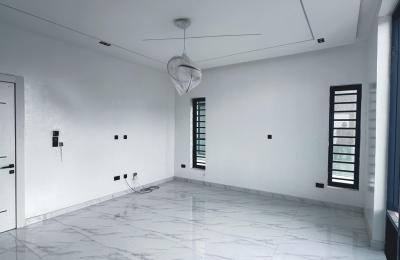 4 BEDROOM DETACHED DUPLEX FOR SALE