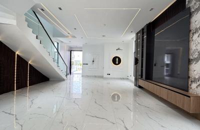 5 BEDROOM DETACHED DUPLEX