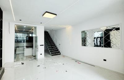 4 BEDROOM SEMI DETACHED DUPLEX