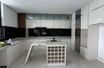 4 BEDROOM PENTHOUSE