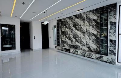 5 BEDROOM DETACHED DUPLEX WITH A SWIMMING POOL