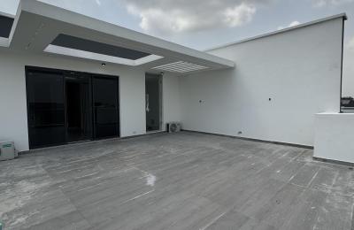 5 BEDROOM SEMI DETACHED DUPLEX