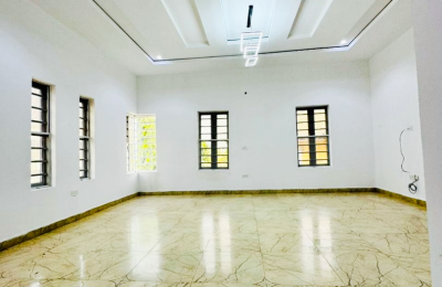4 BEDROOM DETACHED DUPLEX FOR SALE