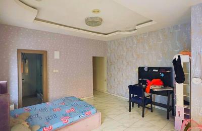 5 BEDROOM DETACHED DUPLEX