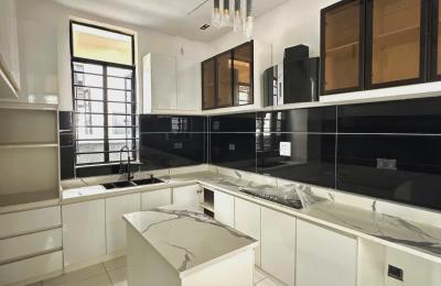 4 BEDROOM DETACHED DUPLEX FOR SALE