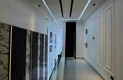 5 BEDROOM DETACHED DUPLEX WITH A SWIMMING POOL