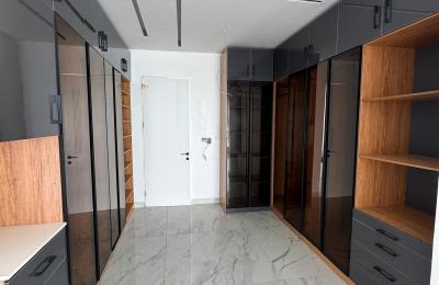 5 BEDROOM SEMI DETACHED DUPLEX