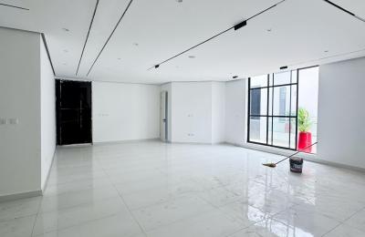 4 BEDROOM PENTHOUSE