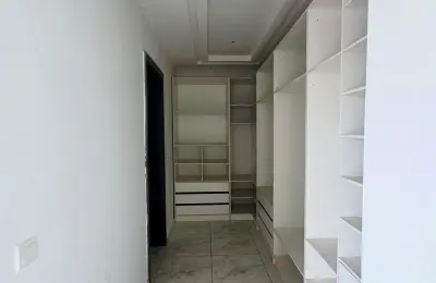 2 Bedroom Maisonette
