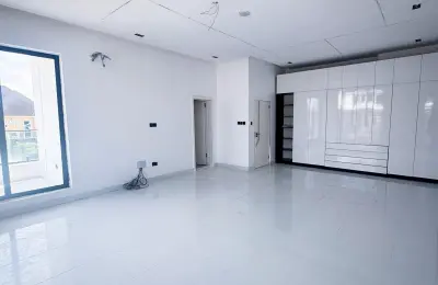 4 bedroom Semi-Detached duplex With BQ