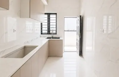 4 Bedroom Terrace
