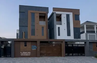 5 Bedroom Fully Detached Duplex