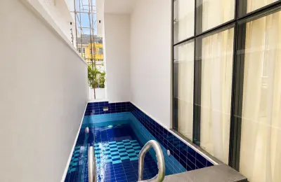 5 bedroom fully detached duplex