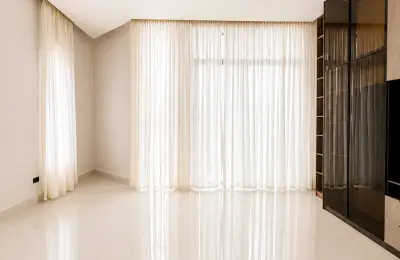 5 bedroom fully detached duplex